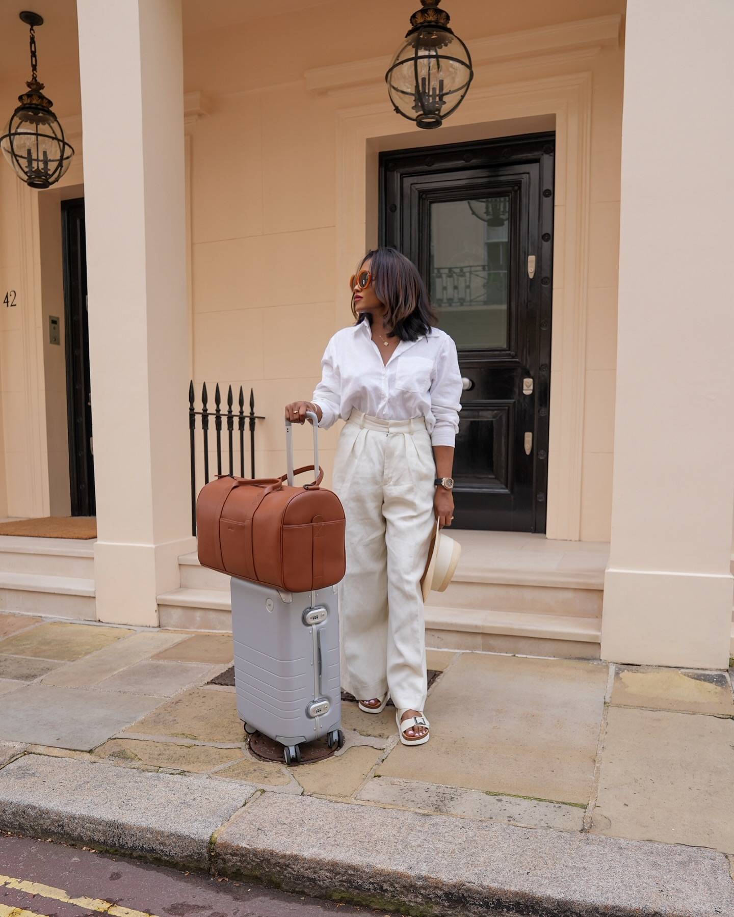 Summer travels here we come! So excited to take my new @monostravel Hybrid Carry-On and Metro Carry-All Duffel! So light and stylish 🤍🤎 #monostravel *Ad

#luxuryluggage #luxurytravel #summertravel