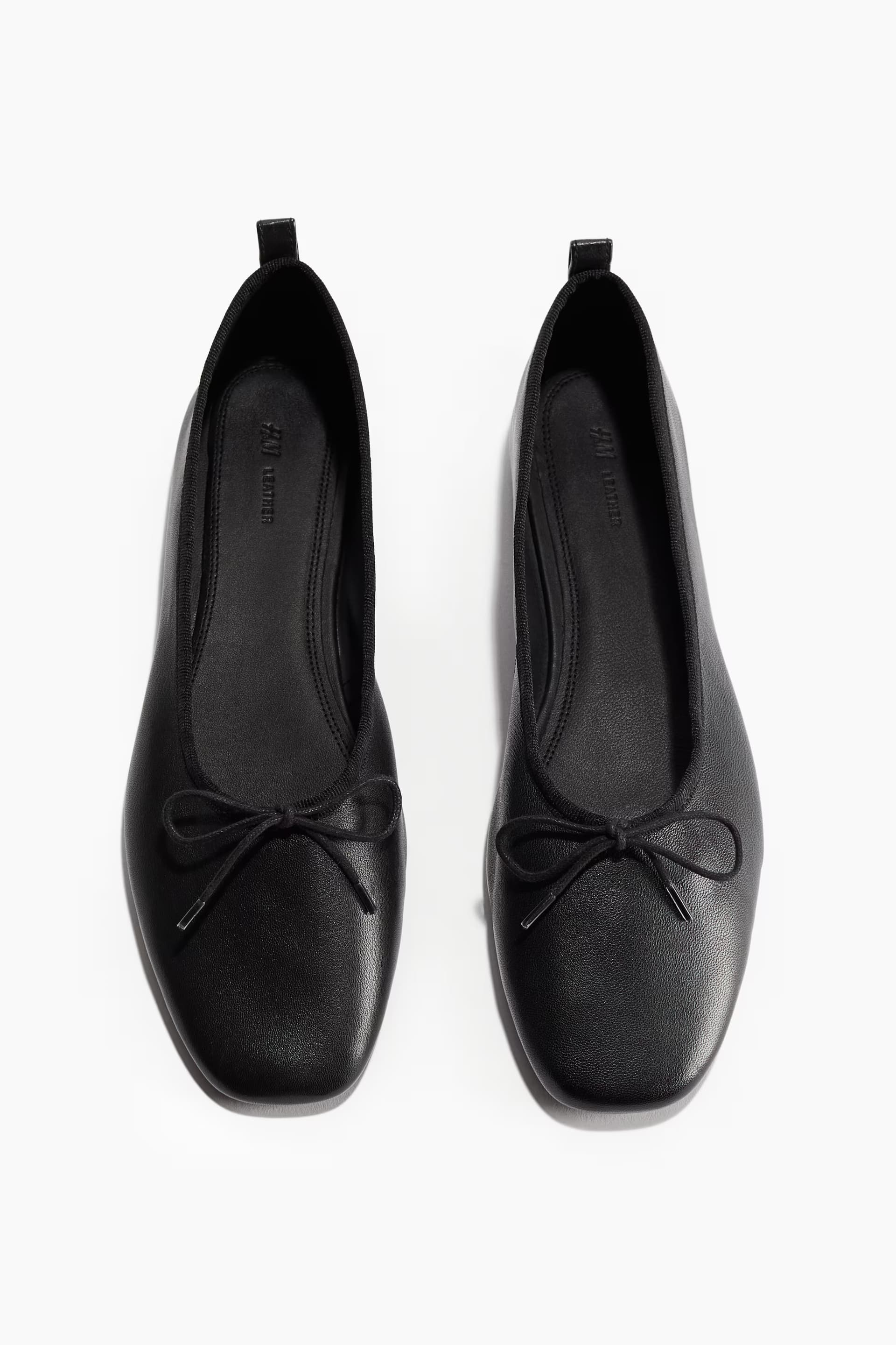 Leather ballet pumps